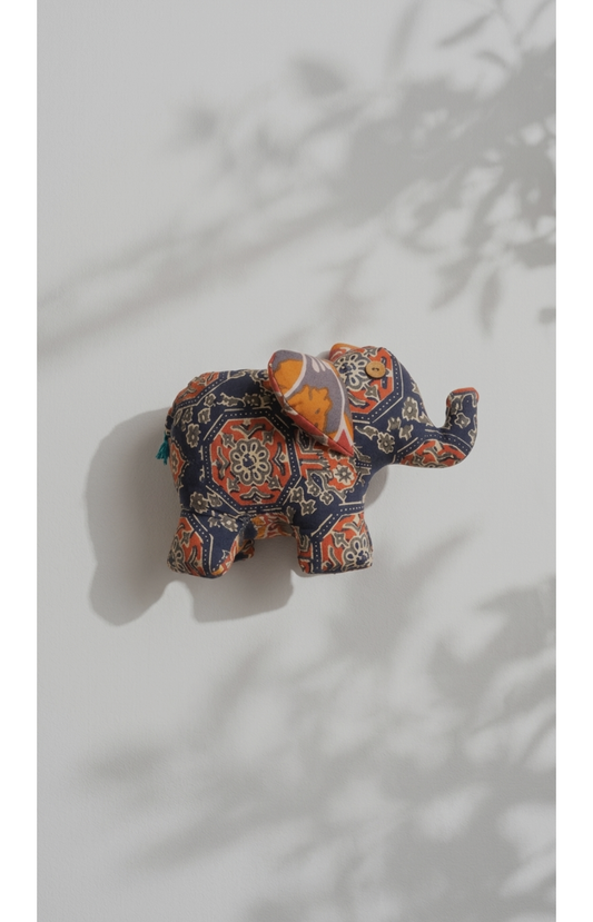 🐘 Ella the Elephant